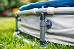 Каркасные бассейны Intex: особенности, виды и советы по выбору