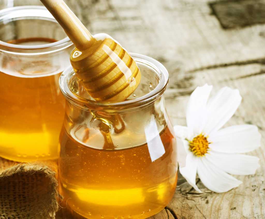Полезные свойства меда из разнотравья и противопоказания к его употреблению